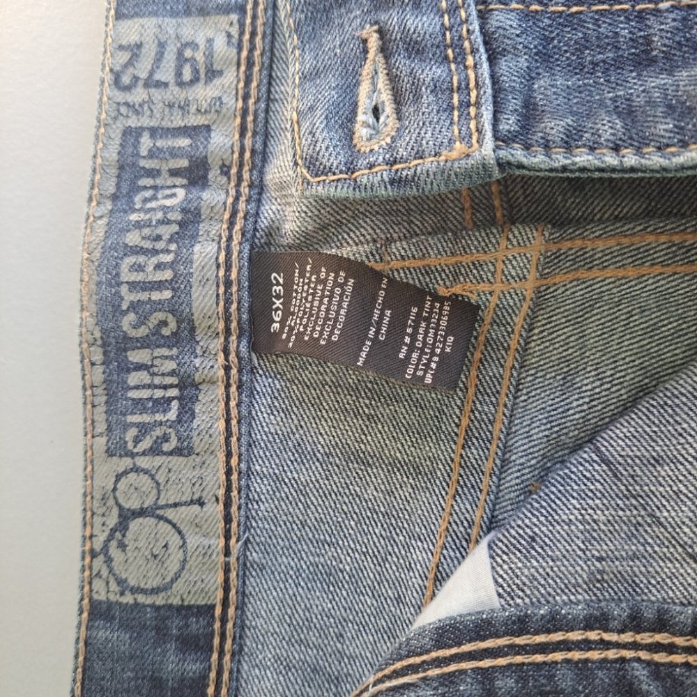 Op slim straight jeans